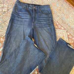 Express Flare Jeans